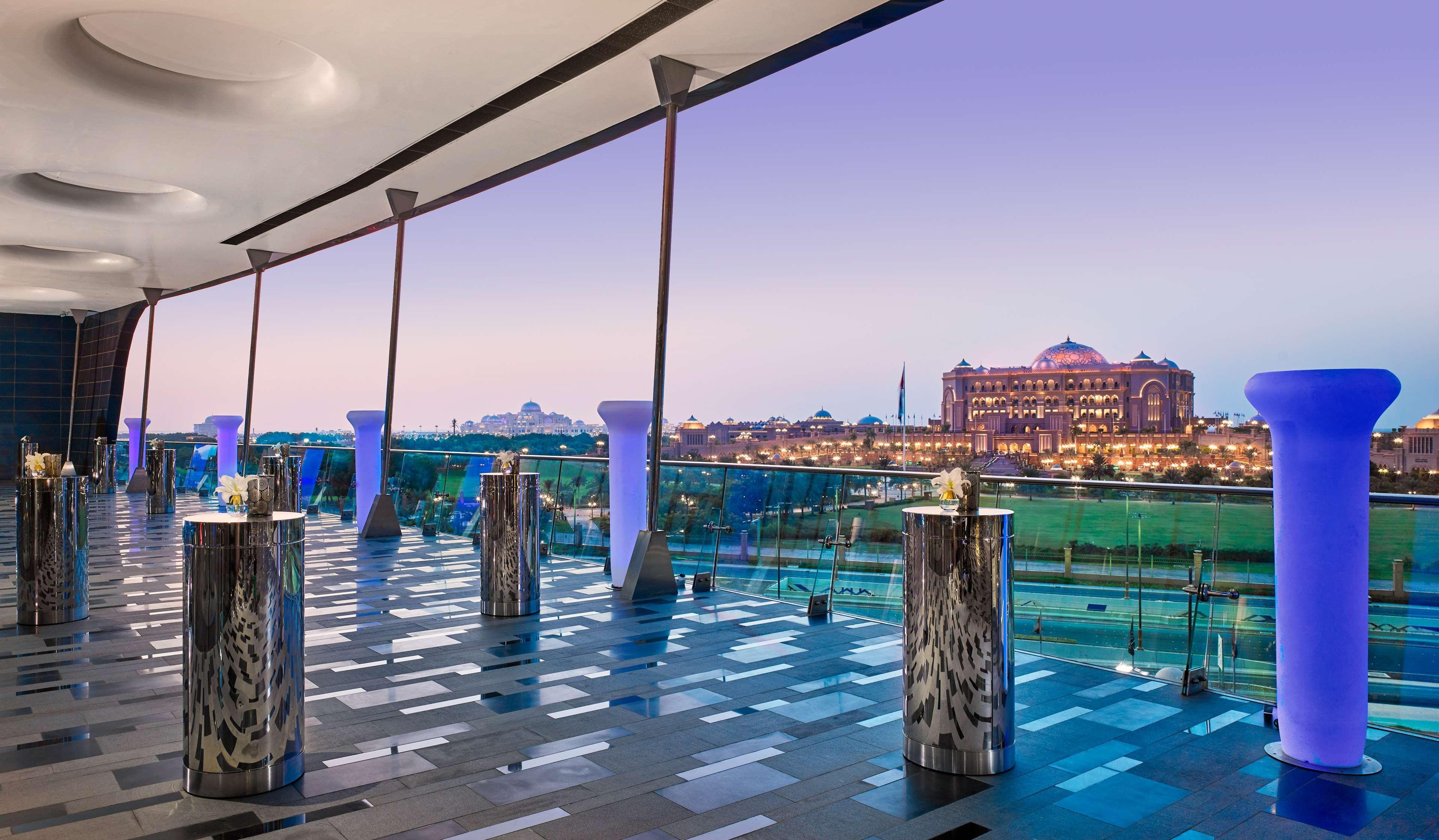 Grand Hyatt Abu Dhabi Hotel & Residences Emirates Pearl Экстерьер фото The View at The Palm