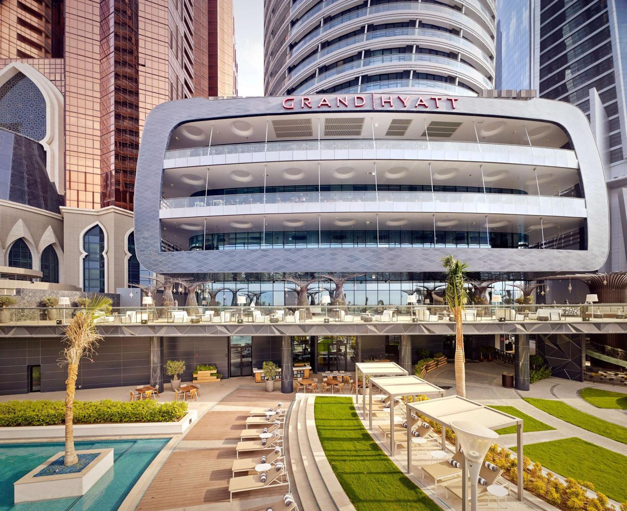 Grand Hyatt Abu Dhabi Hotel & Residences Emirates Pearl Экстерьер фото Grand Hyatt Dubai